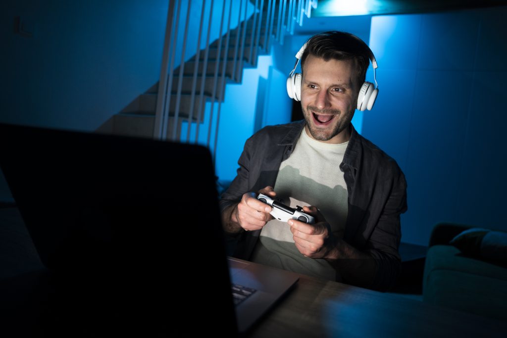 The Simplest Ways to Make Money from your Gaming Hobby
